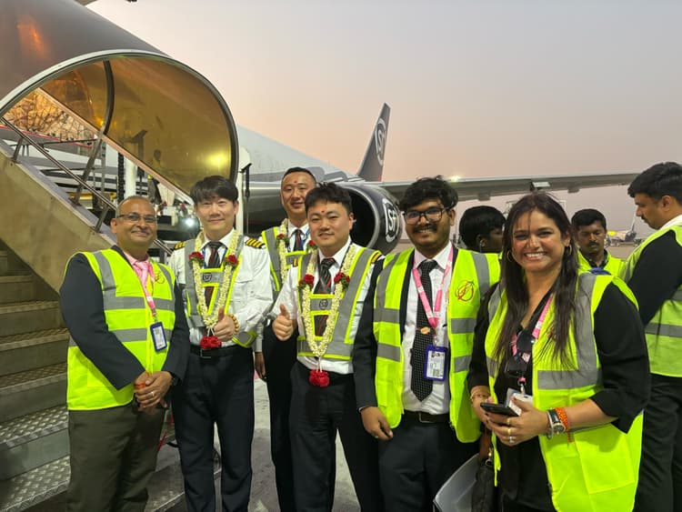 Flocentra with SF Airlines at Bangalore Airport